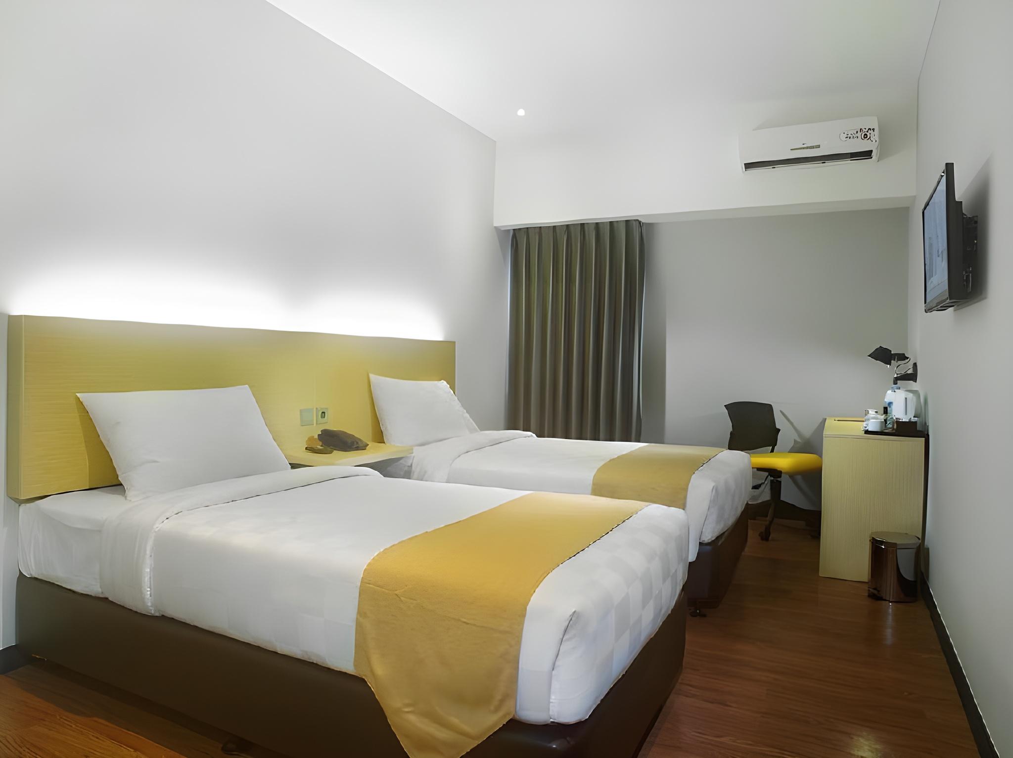 Semi Room, Superior, Single, Semi Double Bed