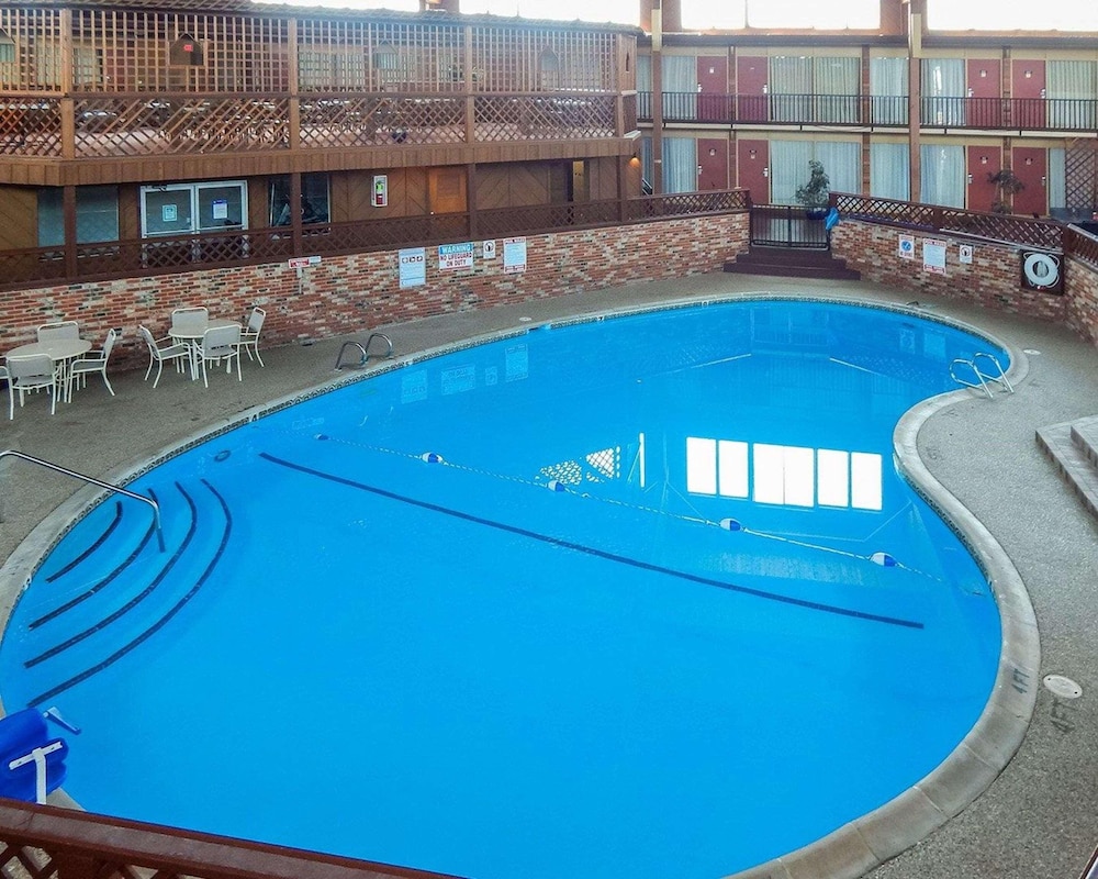 Quality Inn Chickasha 4/45