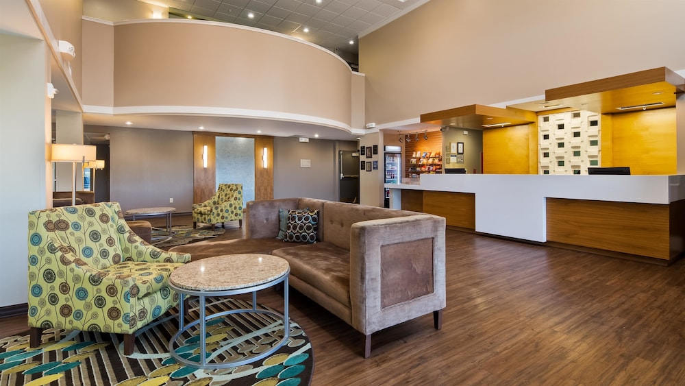 Best Western Plus Patterson Park Inn 32/43