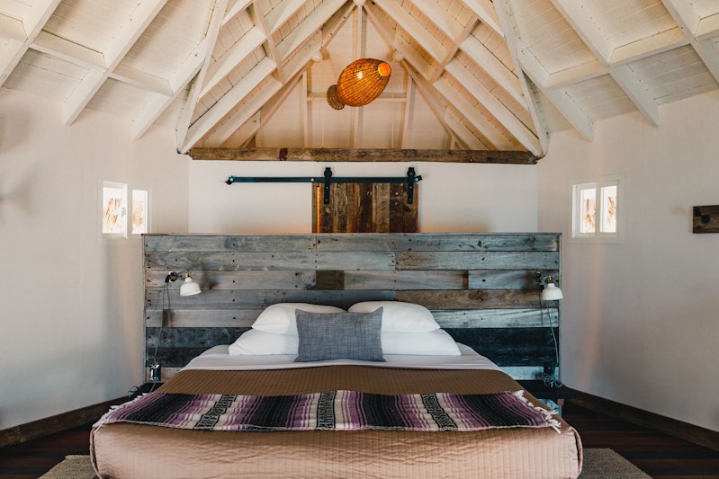 Thatch Caye 1/3