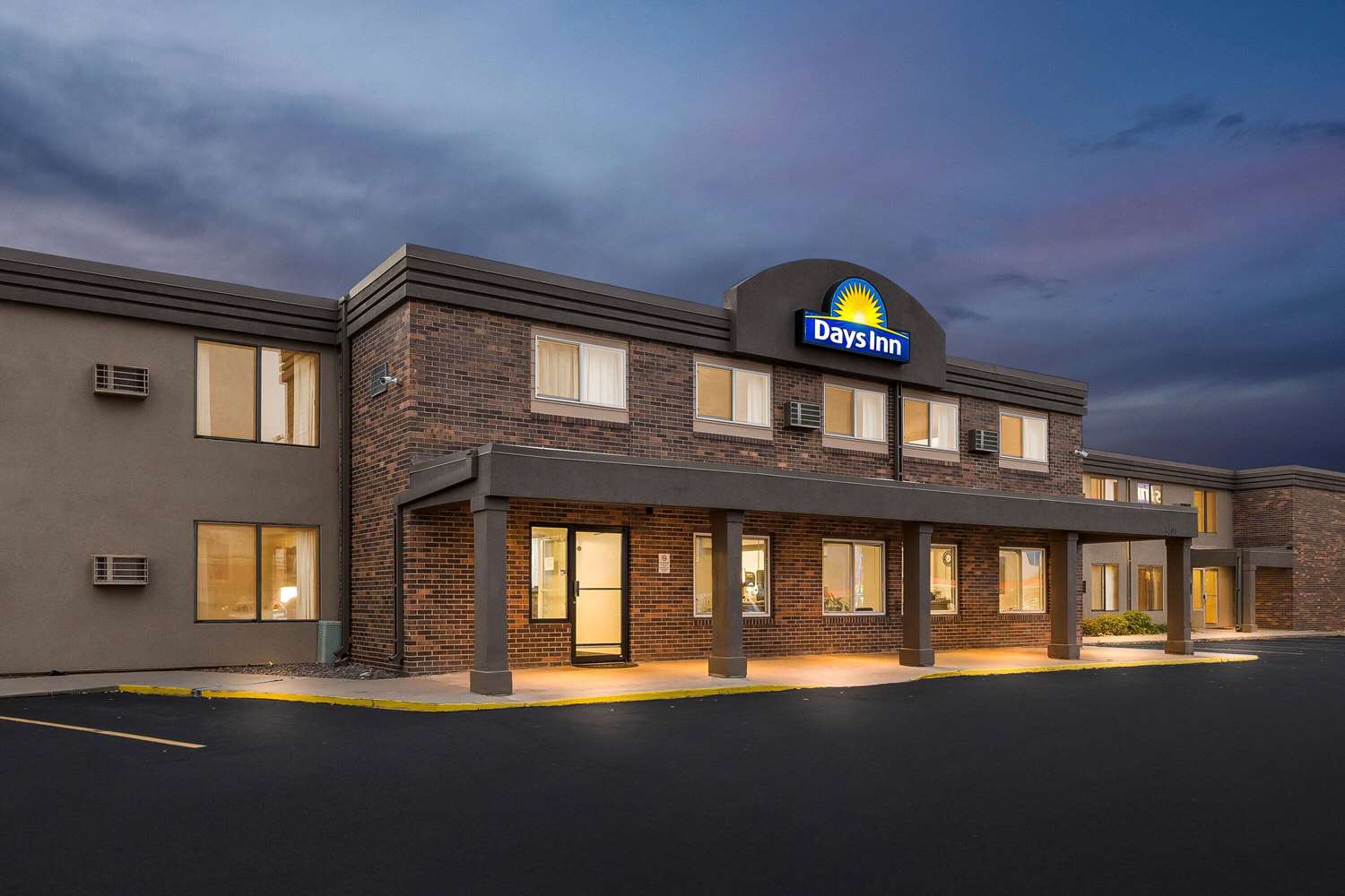 Days Inn by Wyndham Sioux Falls Empire 4/29