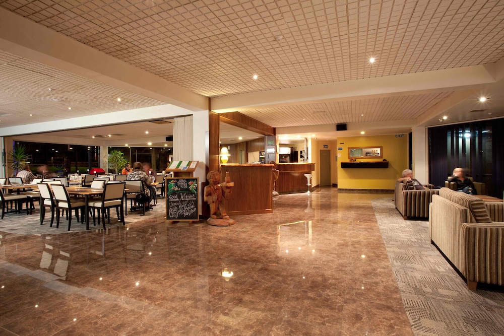Auckland Airport Kiwi Hotel 10/62