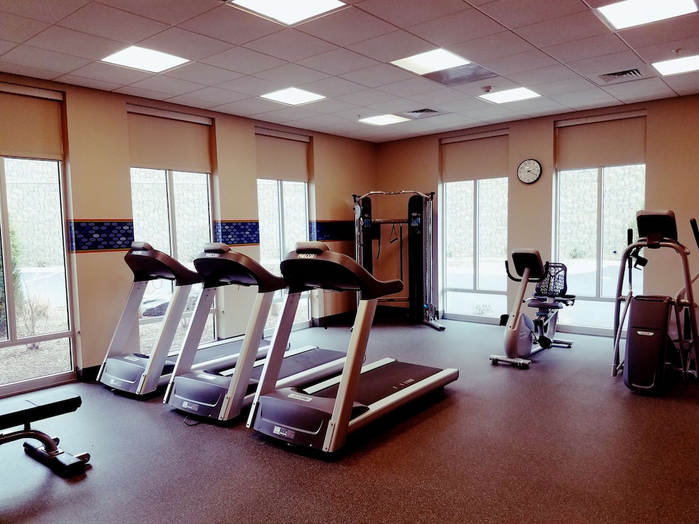 Hampton Inn & Suites Boone 29/55