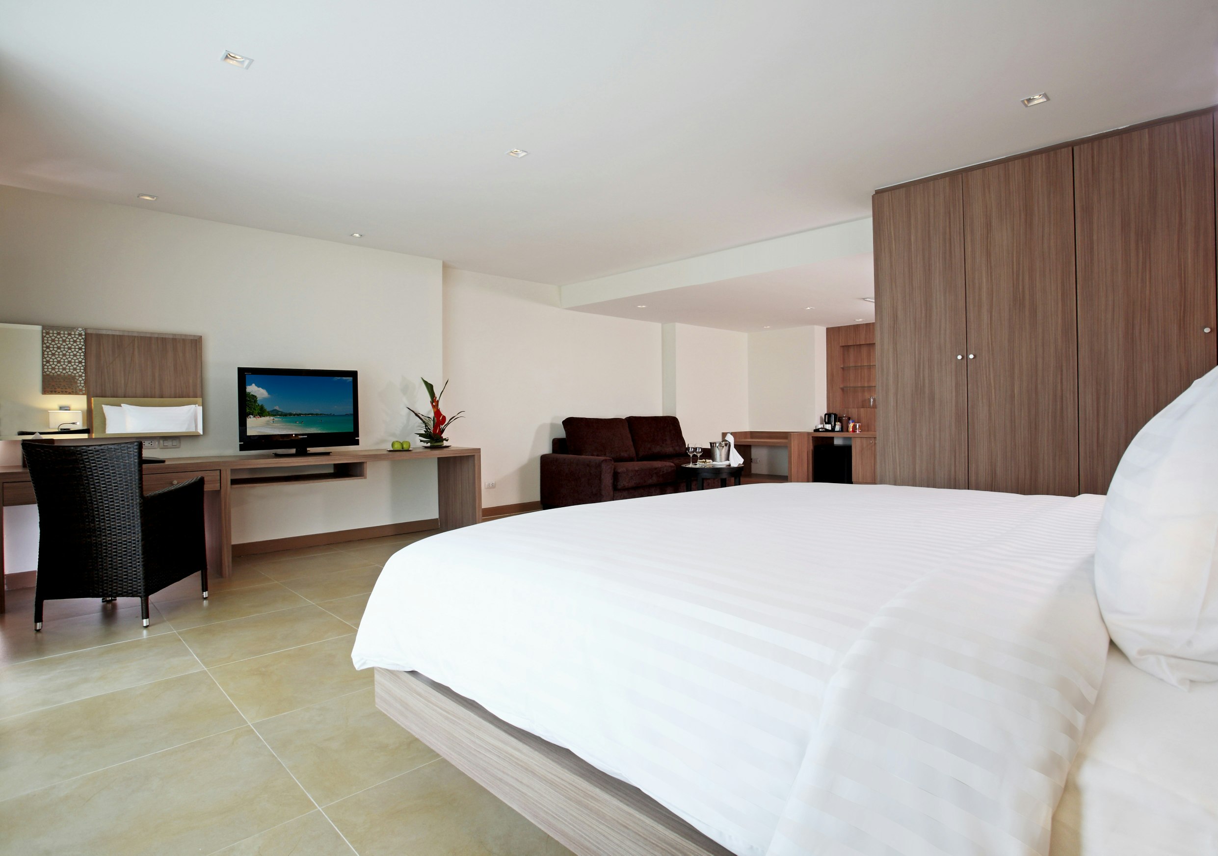 PREMIUM, DELUXE, KING BED, SOFA
