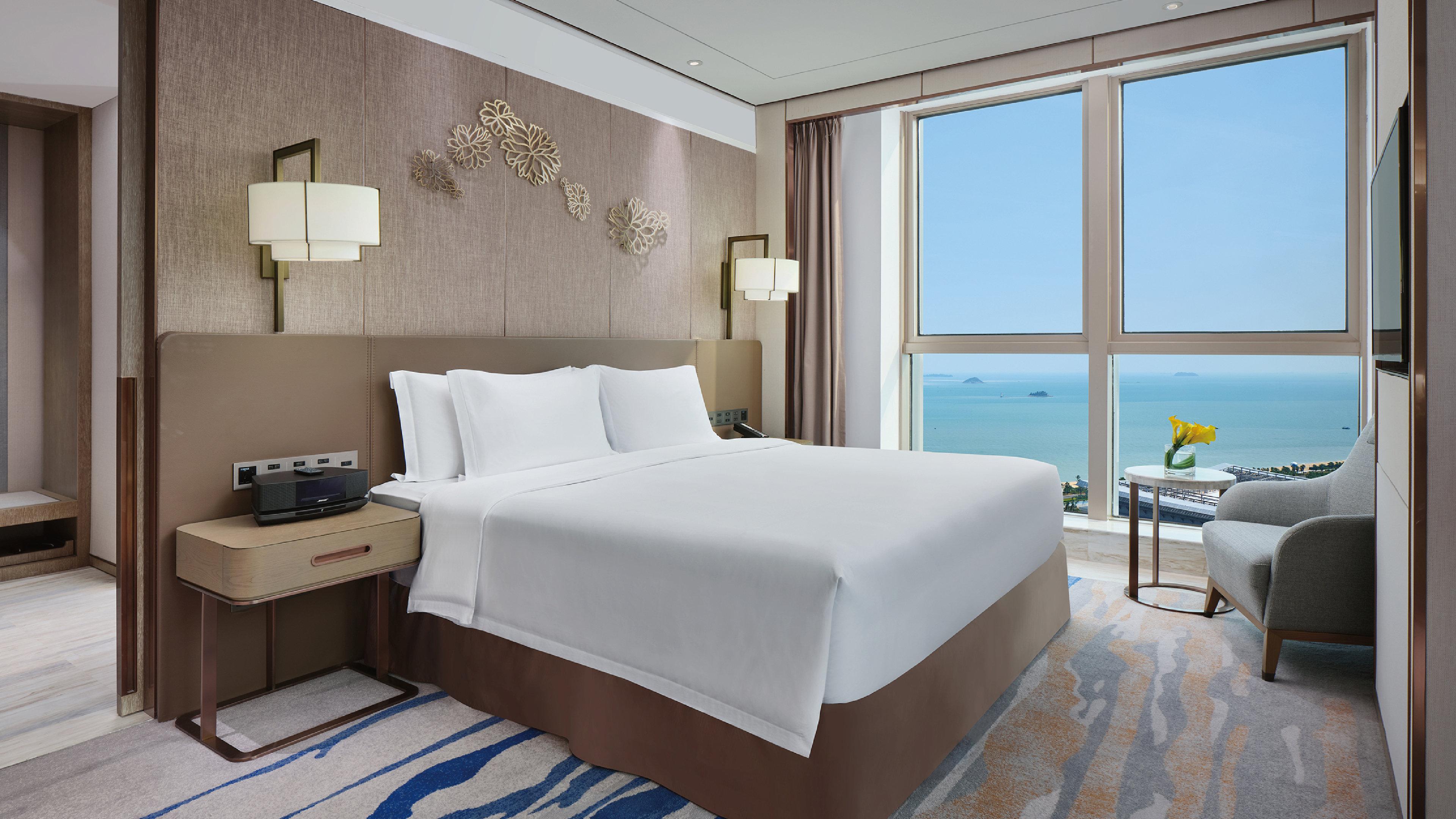 1 Bedroom, Suite, City View