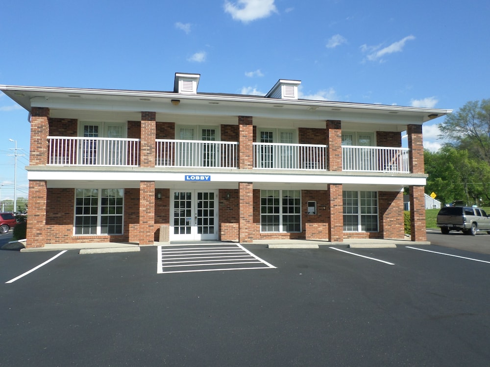 A Richland Inn Lewisburg 1/49