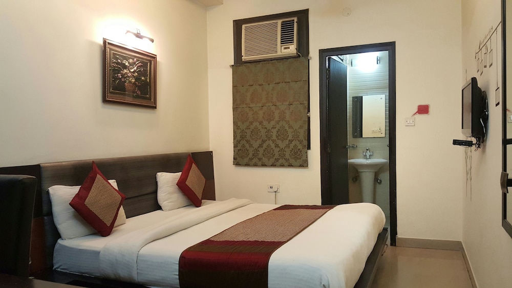 Hotel Delhi Aerocity 34/75