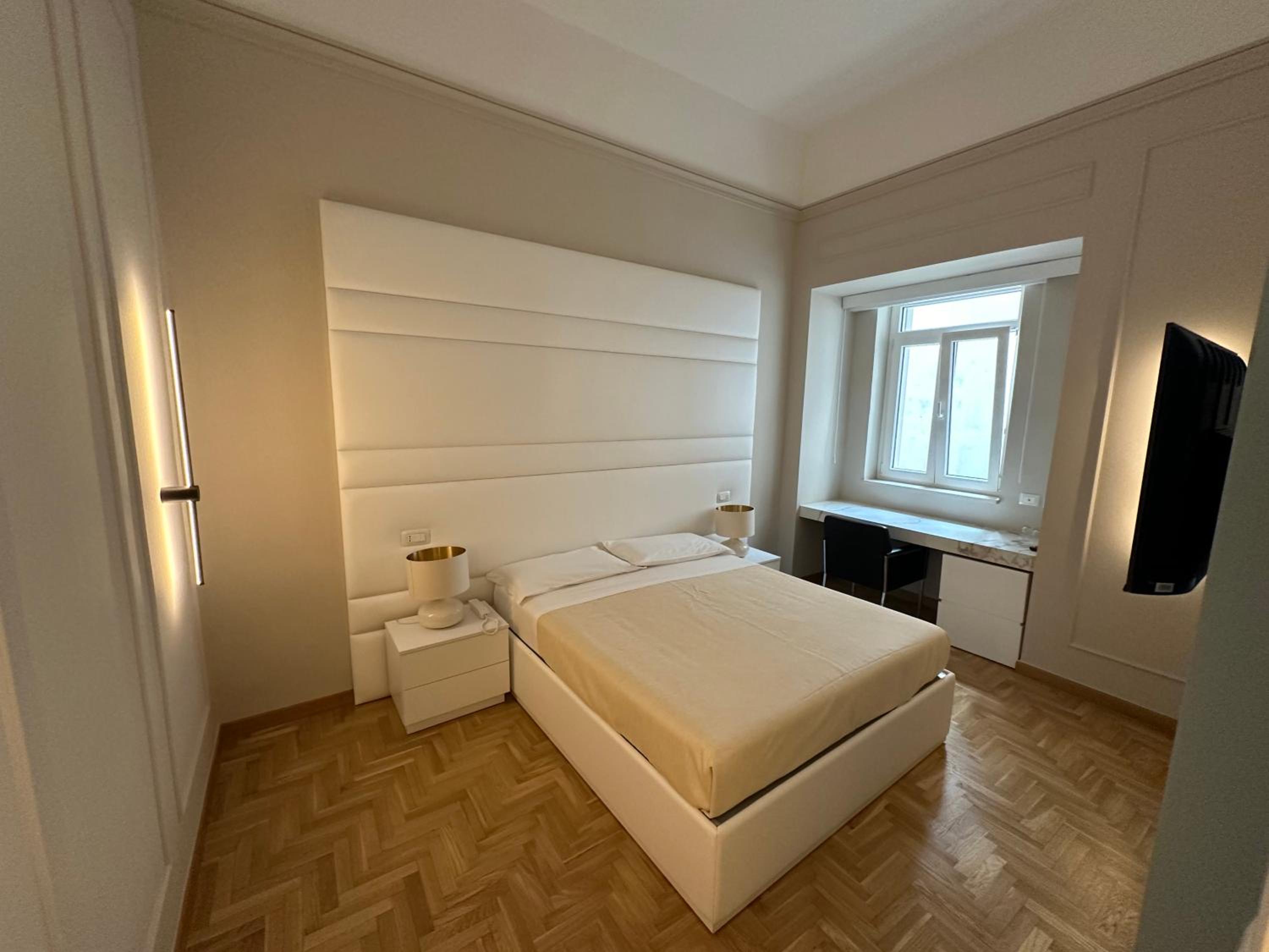 Palazzo Bonomi 15/50