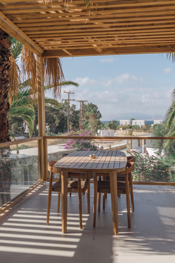 Dionysos Seaside Resort 26/50