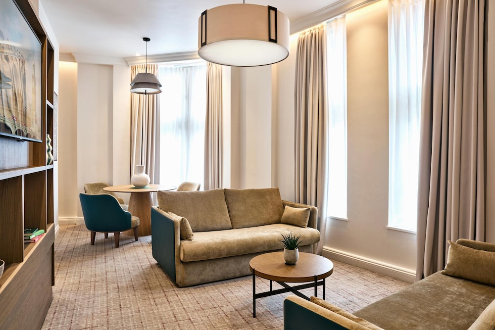 Radisson Blu Hotel London Euston Square 44/62