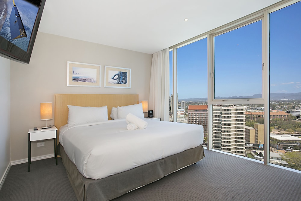 Orchid Residences - HR Surfers Paradise 27/73