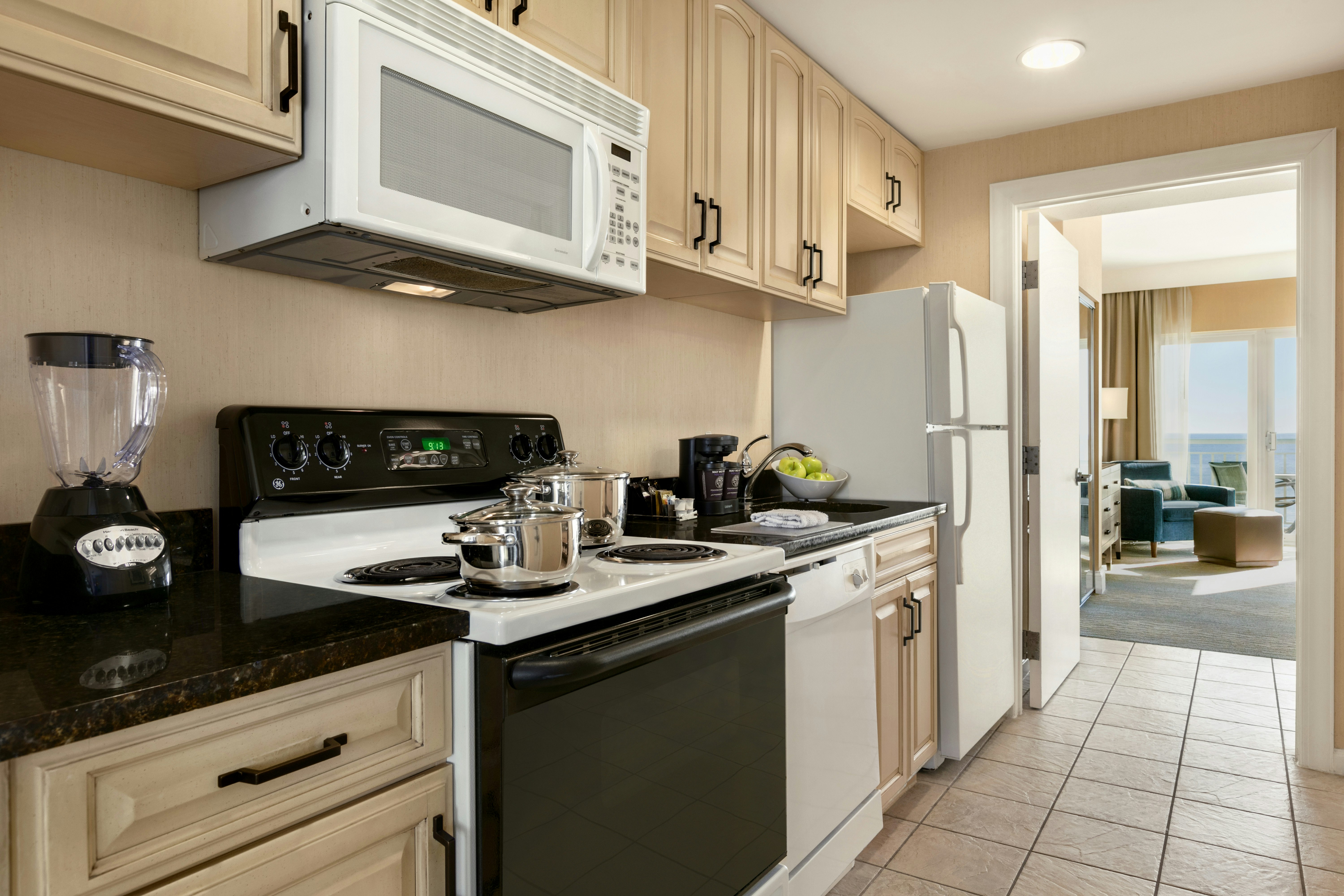 Hilton Suites Ocean City Oceanfront 63/63