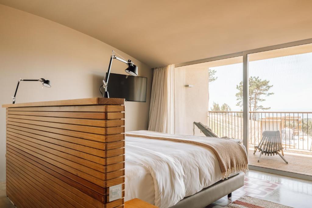 Room, Double or Twin Bed, Ocean View