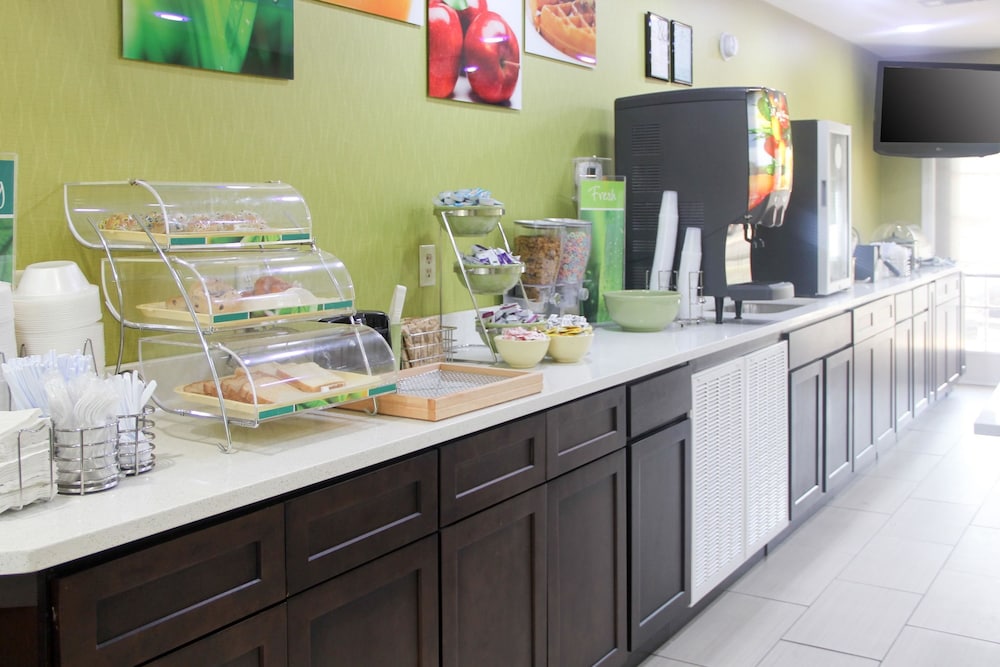Quality Inn Albertville US 431 29/36