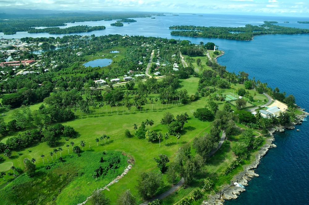 Madang Resort Hotel 38/50