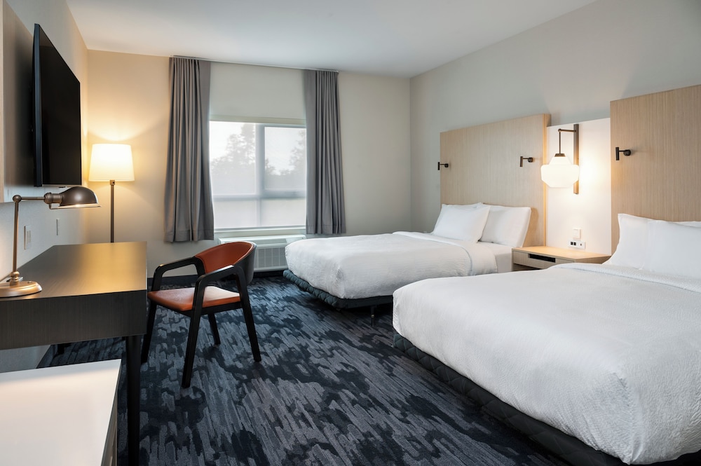Fairfield Inn & Suites by Marriott North Bay 18/50