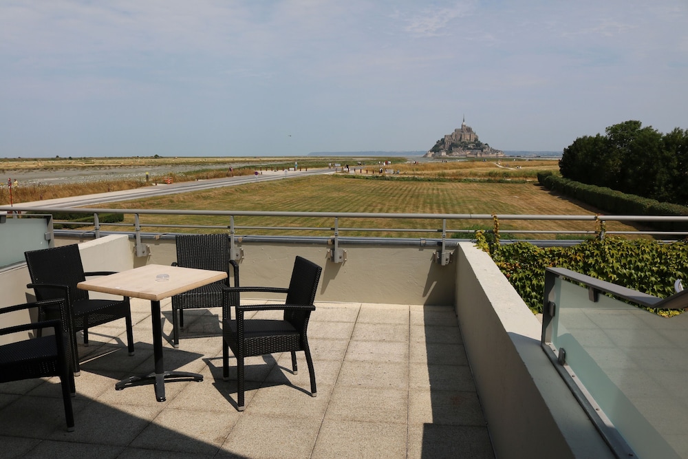 Le Relais Saint Michel 47/50