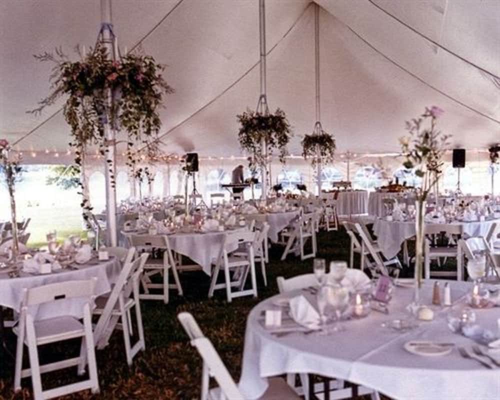 Montague Inn 51/73