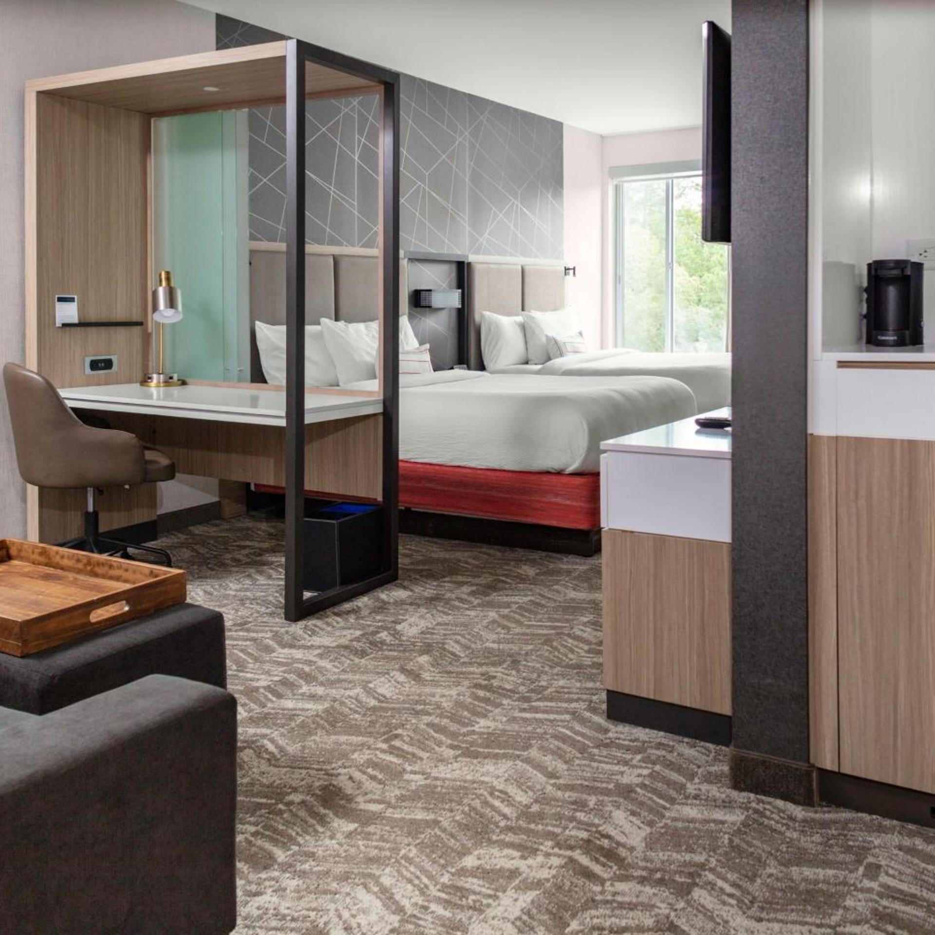 Suite, 2 Queen Beds, Trundle Bed, Sofa, Accessible