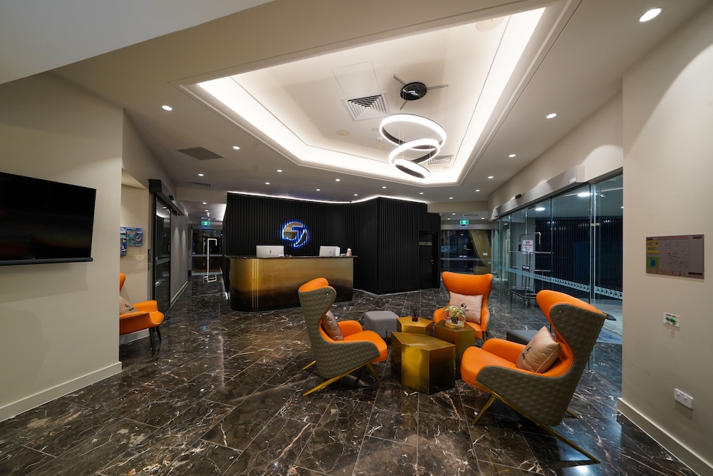 Jephson Hotel Apartments 38/53