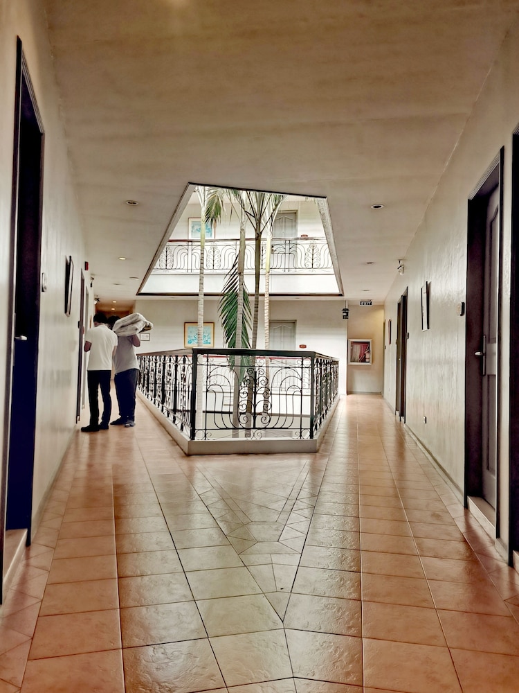 Casa Leticia Business Inn 13/57