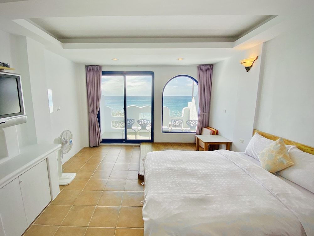 COMFORT, QUADRUPLE, OCEAN VIEW