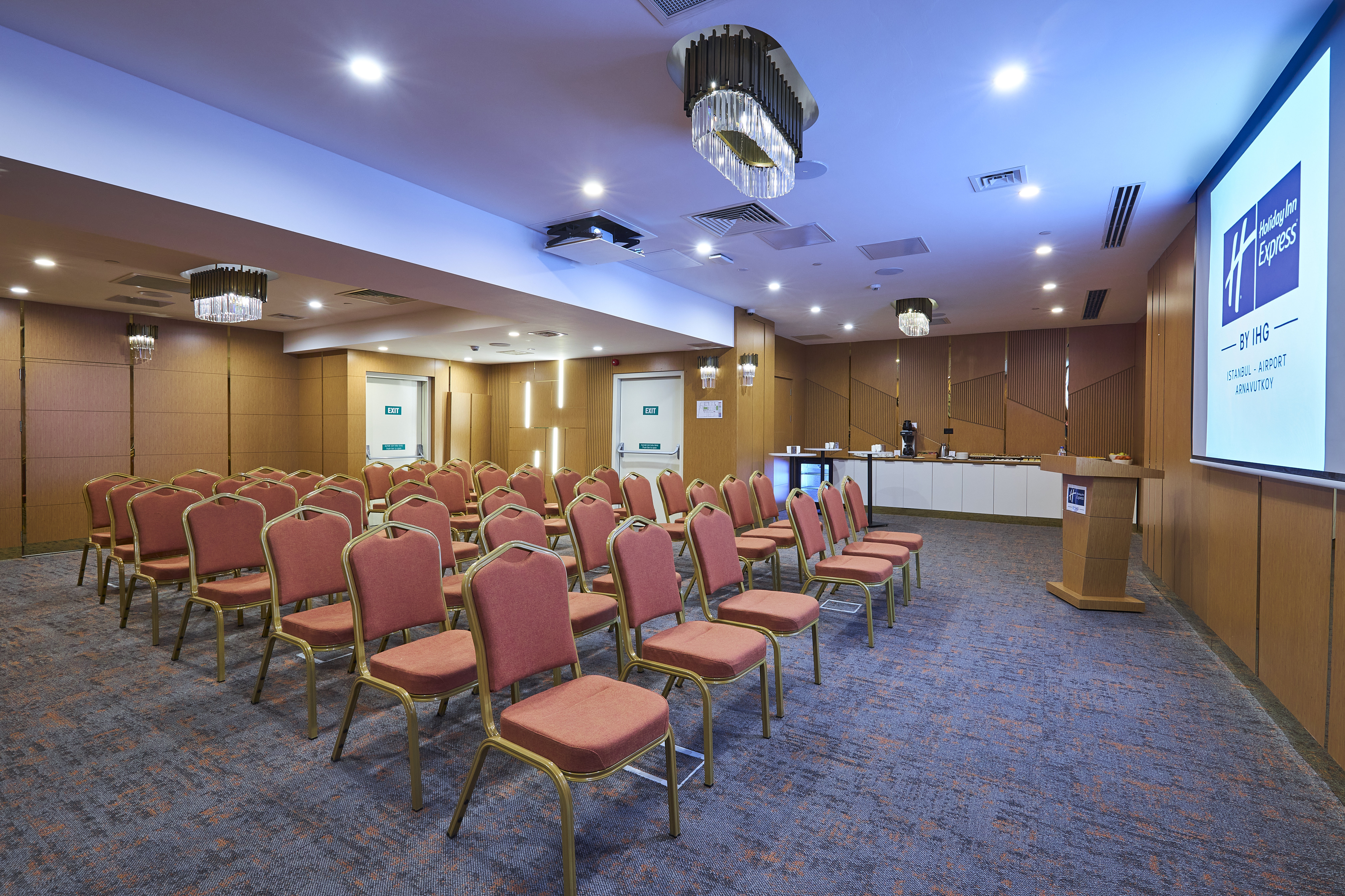 Holiday Inn Express Istanbul - Airport Arnavutkoy 44/50