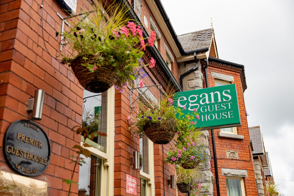 EGANS HOUSE 5/56