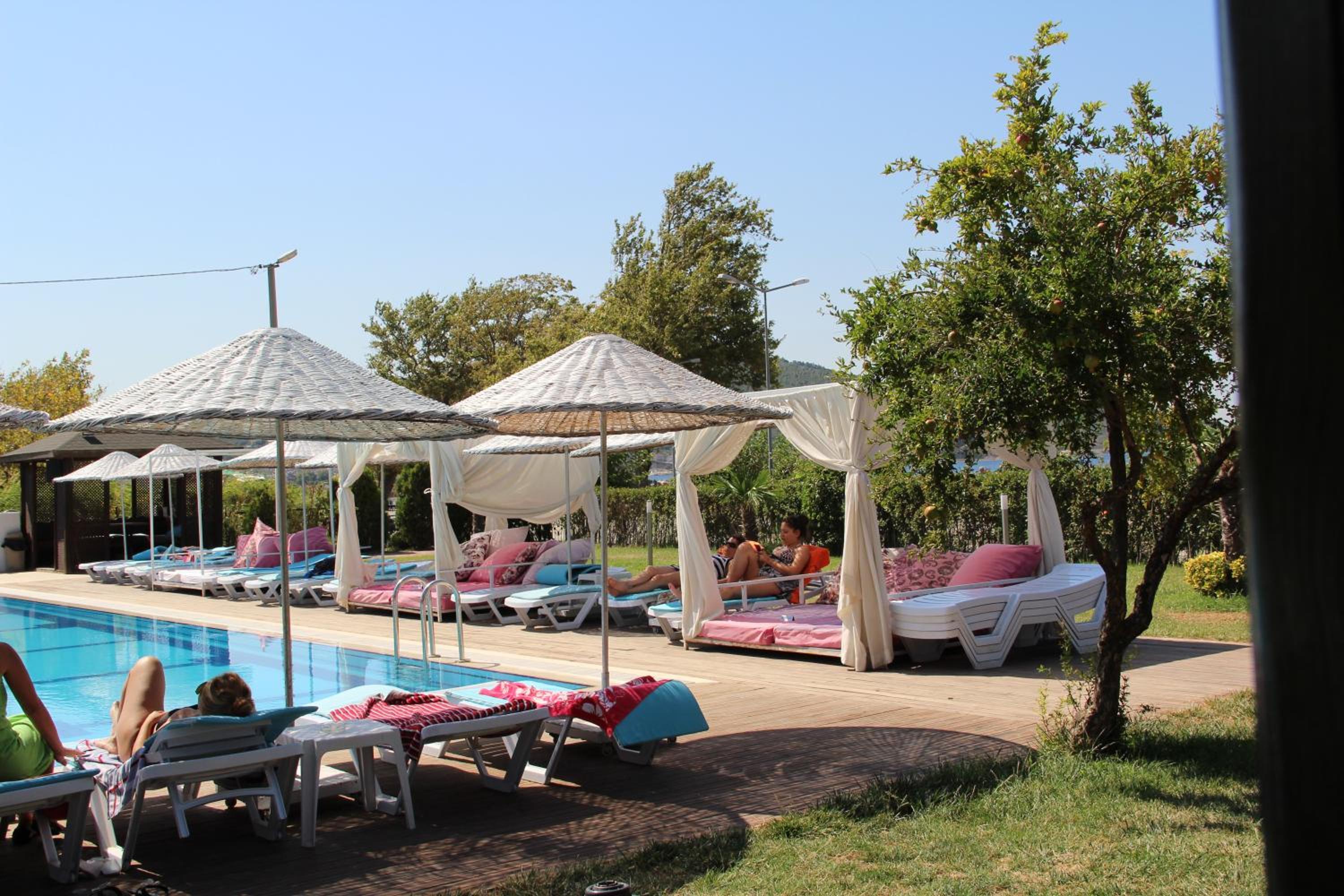Aloria Garden Hotel 39/50