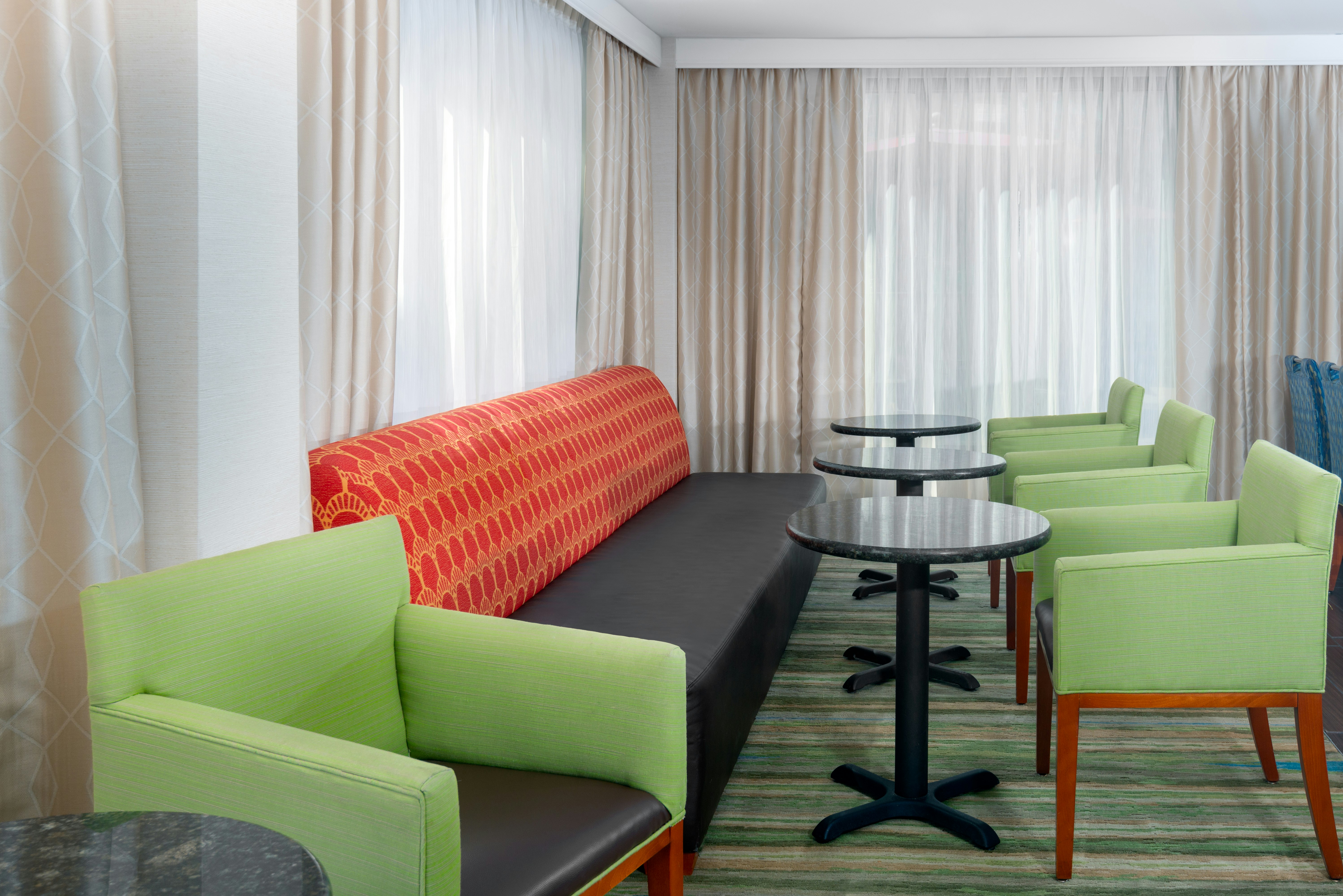 Hampton Inn By Hilton Bonita Springs / Naples - North 30/54