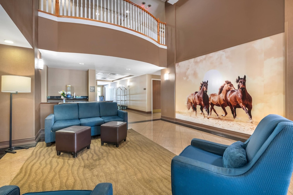 Comfort Suites Ocala - North 19/37