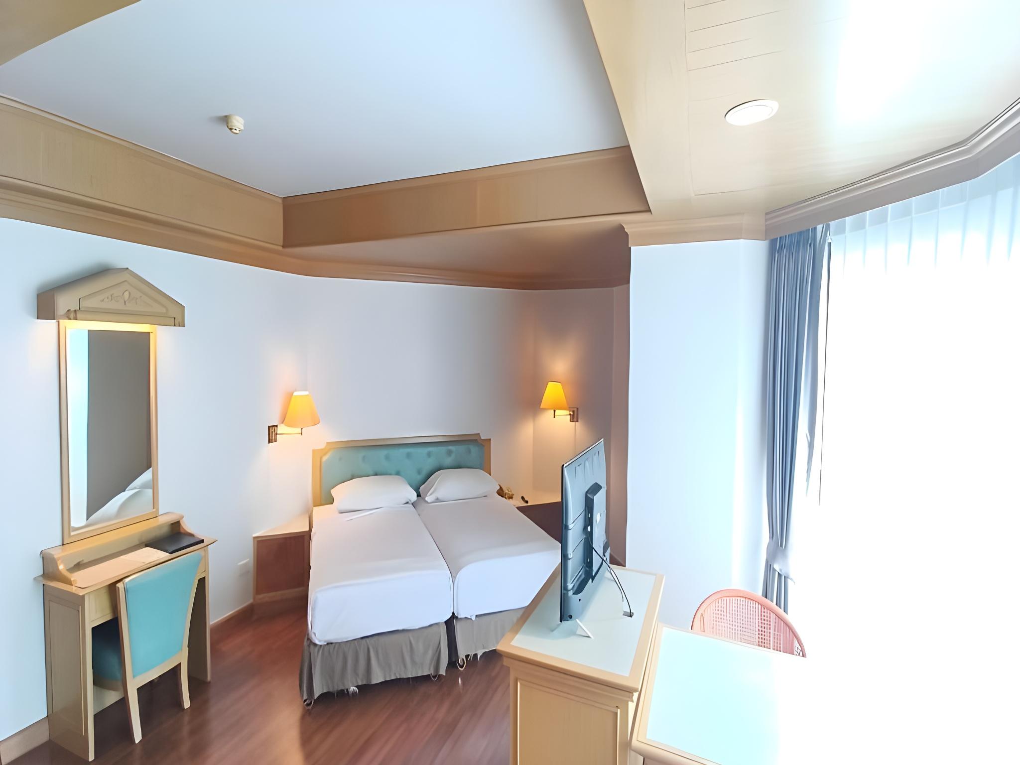 Executive, Twin Beds, No Balcony