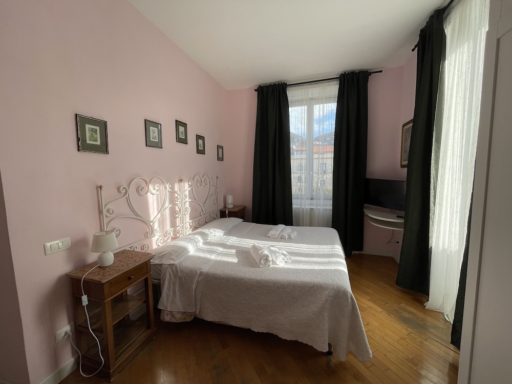 The Secret Garden Relais 24/66