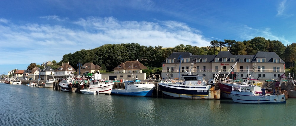 Ibis Bayeux Port En Bessin 72/73