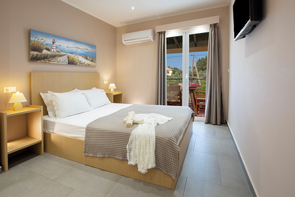 2 BEDROOMS, DUPLEX, FAMILY