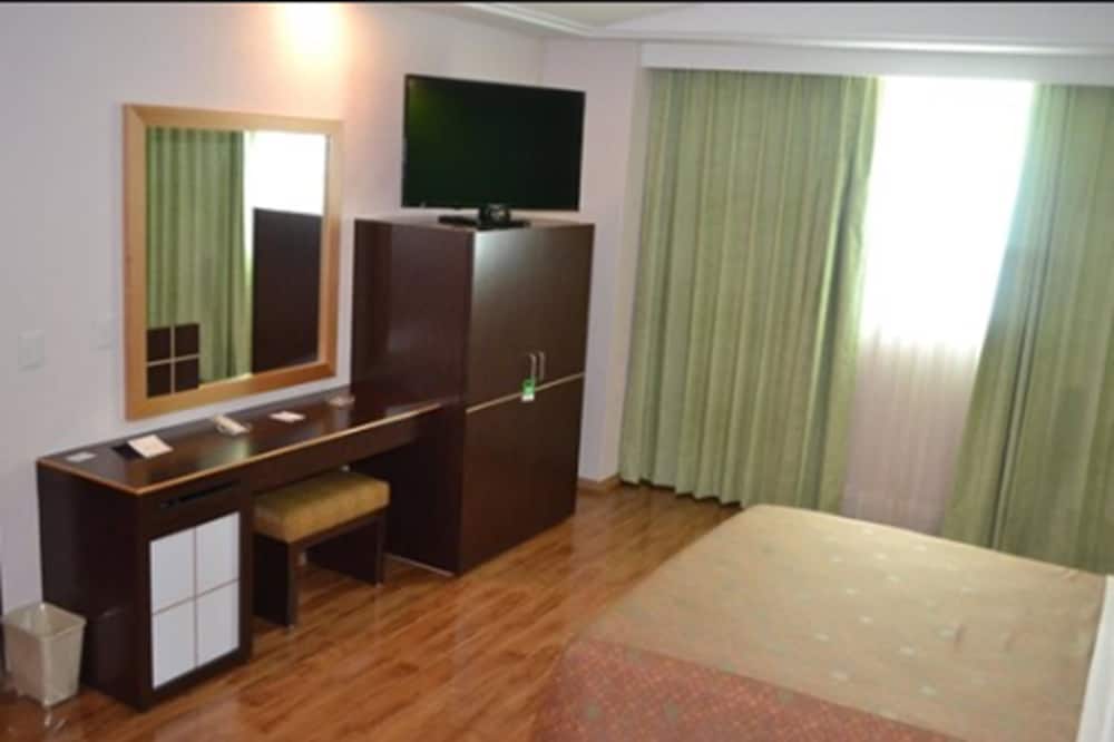 Hotel And Villas Panama 57/68
