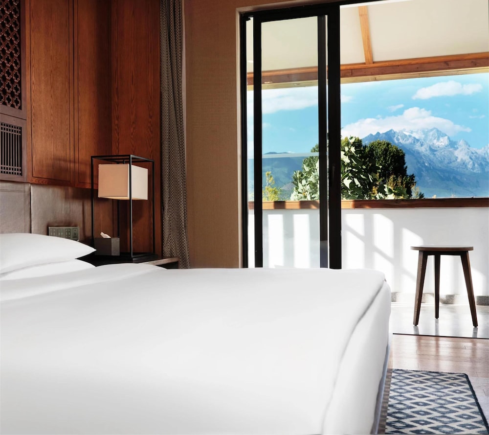 Jinmao Purelax Lijiang, The Unbound Collection By Hyatt 20/70