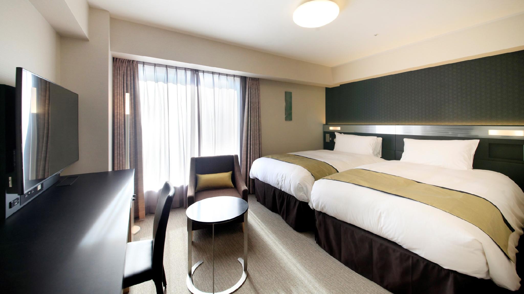 Room, Single, Twin Beds, Tokyo Sky Tree View, Smoking