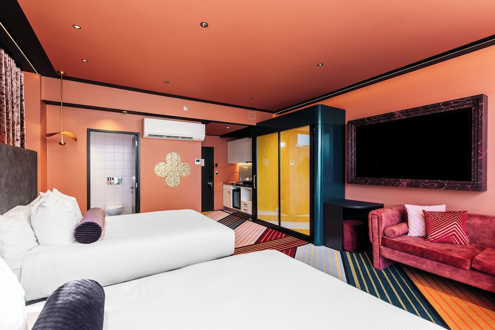 HABITAT, TWIN BEDS