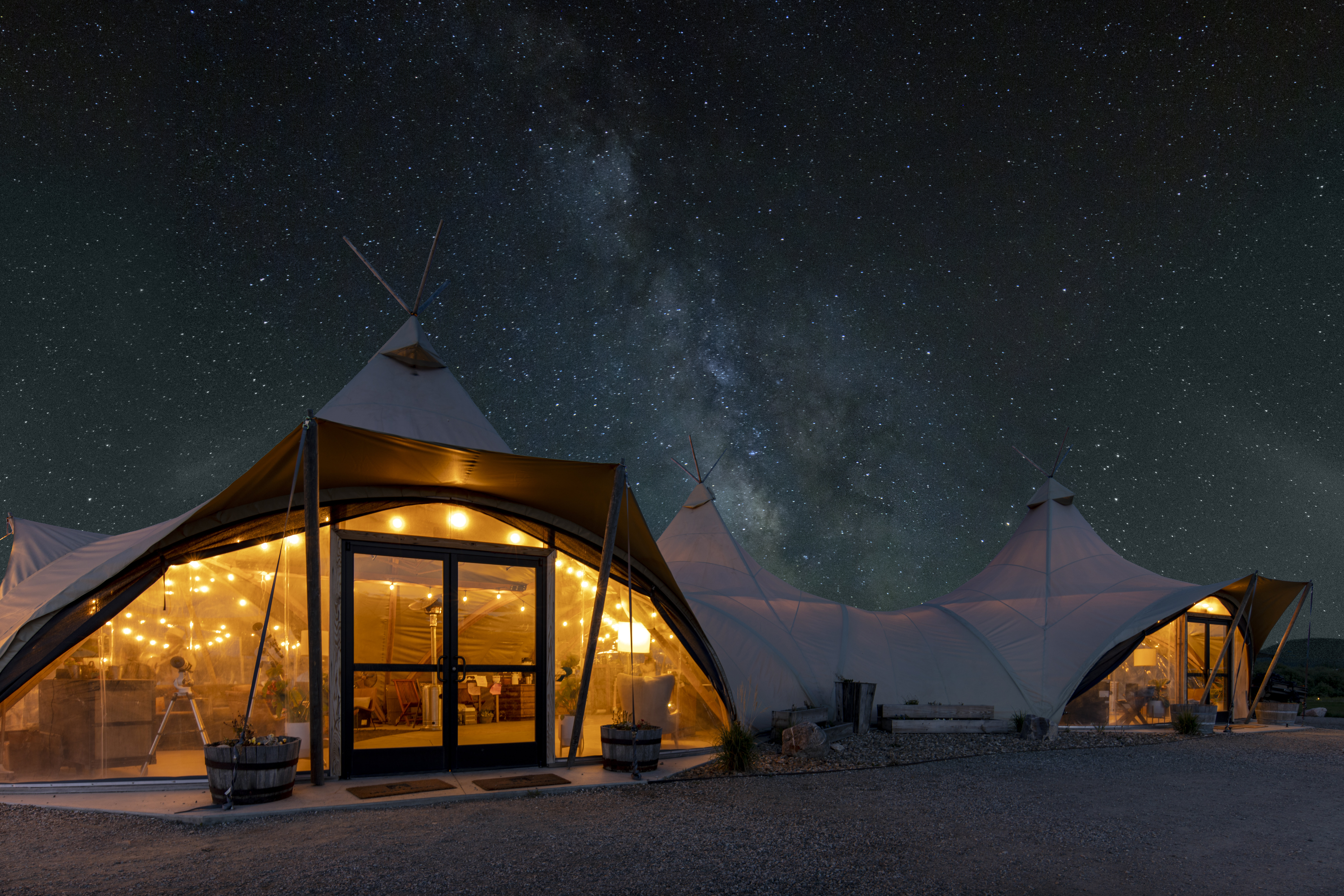 Under Canvas Yellowstone 1/34