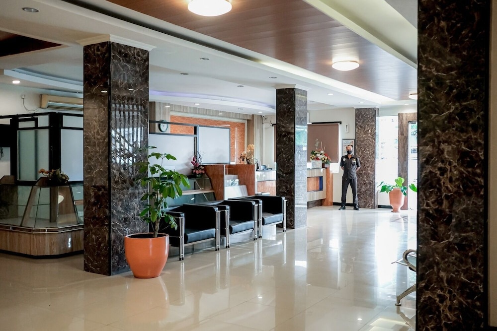 Winer Hotel 3/14