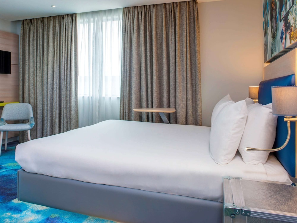 ibis Styles London Heathrow Airport 24/72