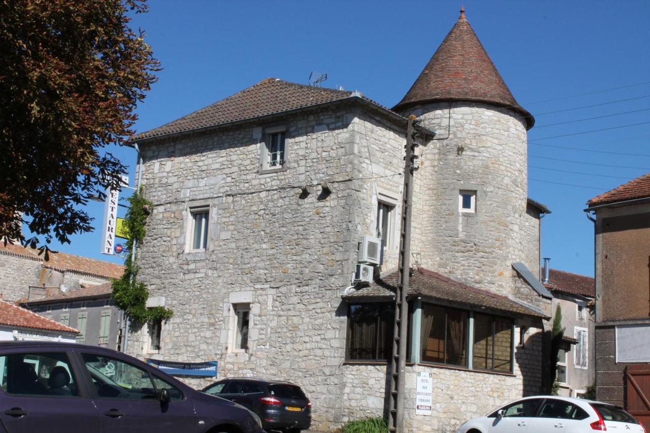 AUBERGE DE LA TOUR 3/26