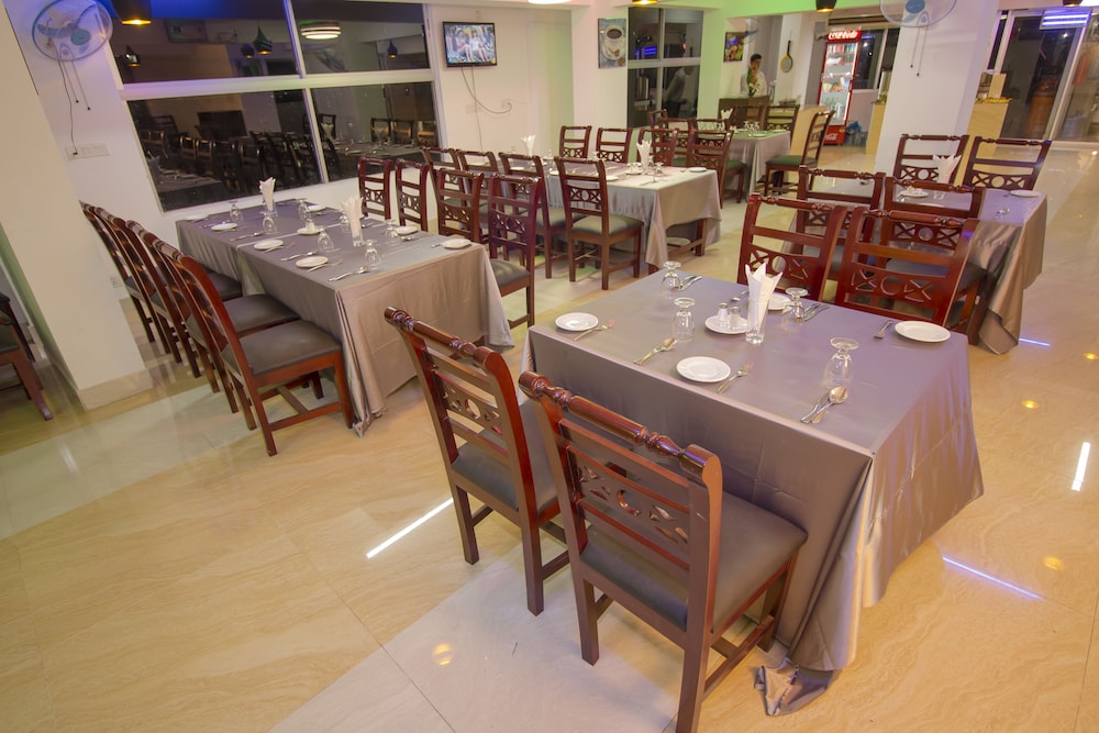 Hotel Progati Inn 38/45