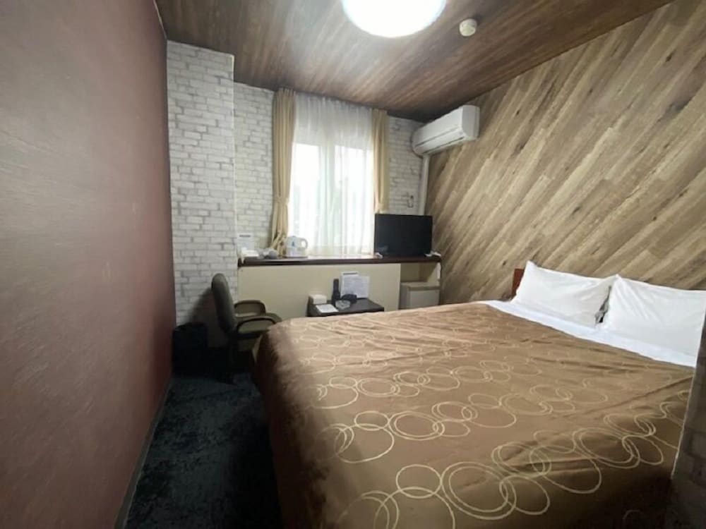 Room, Double Bed