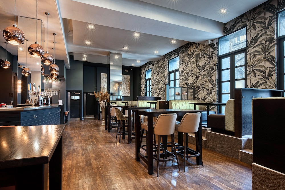 The Yorkshire Hotel 33/49