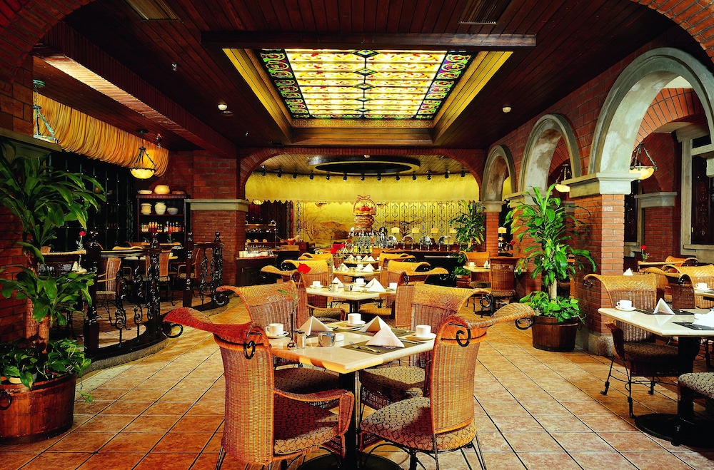 Beijing Asia Hotel 38/50