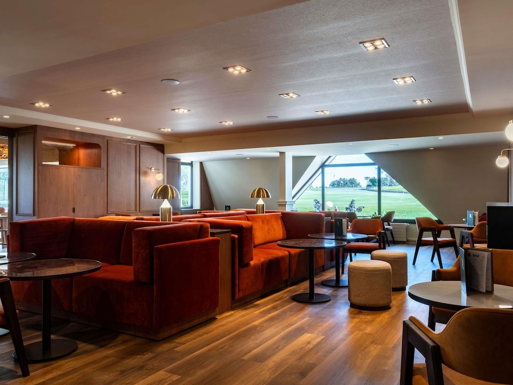 Hotel Mercure Omaha Beach 46/72