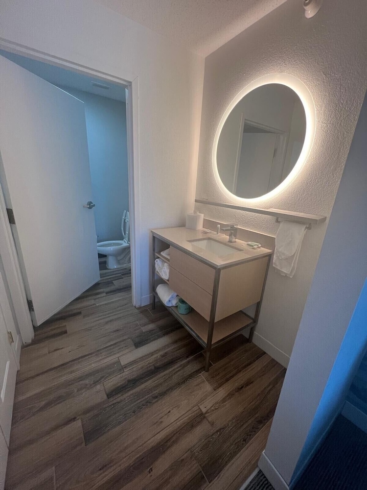 TownePlace Suites Detroit Warren 31/63