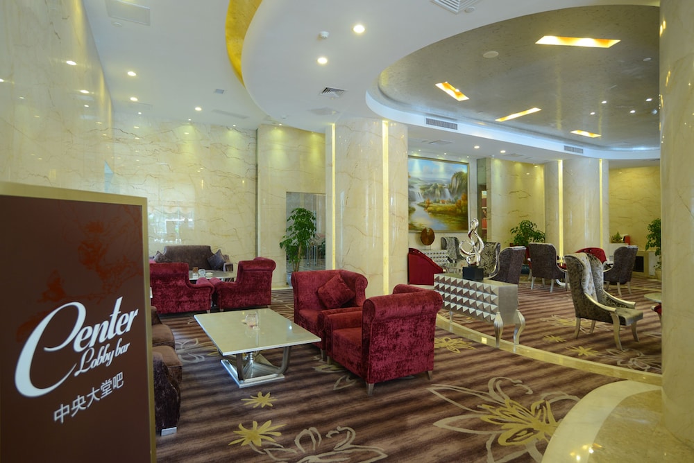 Ramada by Wyndham Longyan 32/55